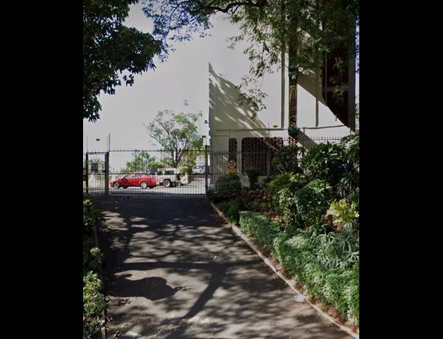 2 BEDROOM FLAT FOR SALE IN WESTRIDGE